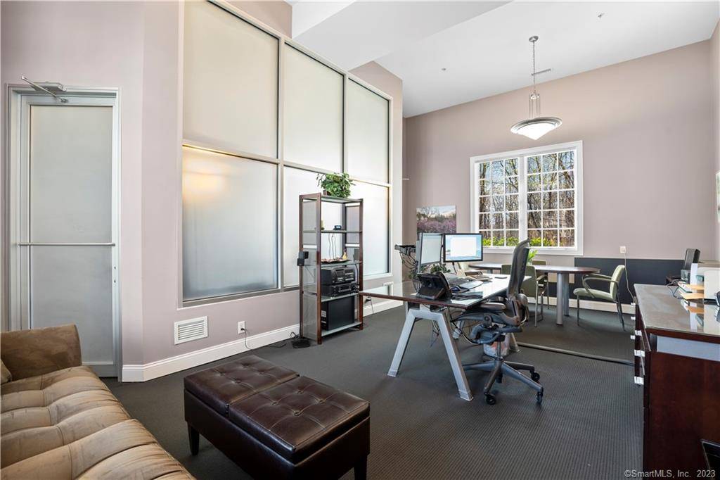 OfficePrivate