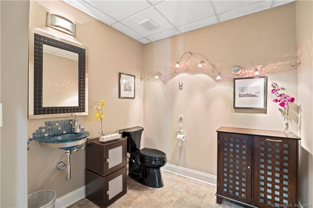 OficeBathroom